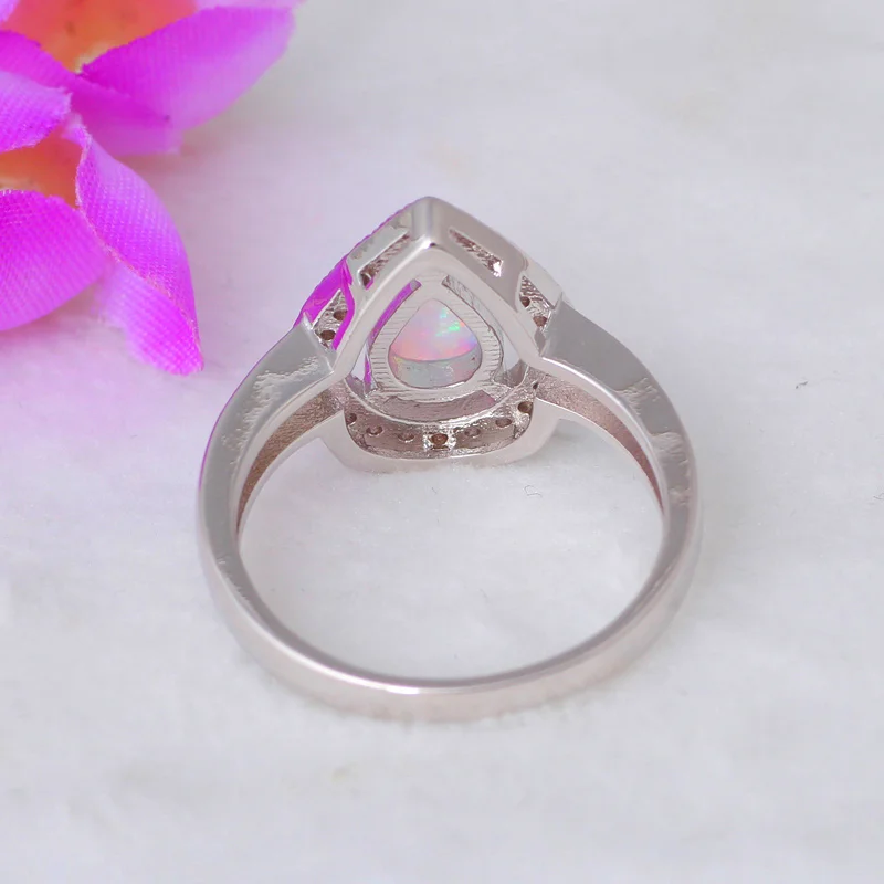 Стильные красивые кольца в виде капли воды для женщин с белым огненным опалом