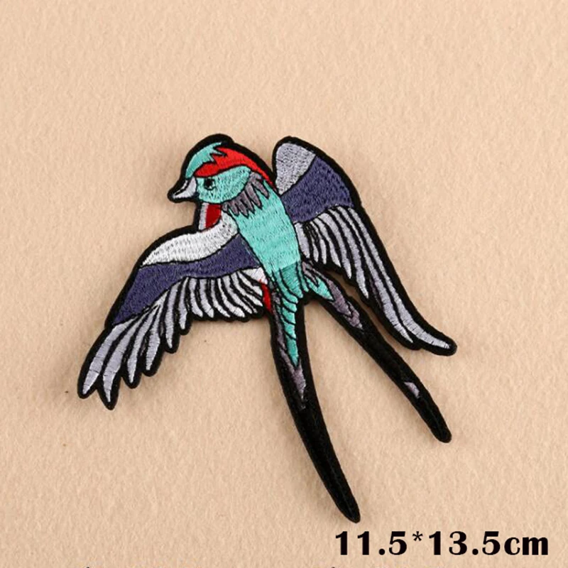 1 шт. 2017 Товары для птиц патч Вышивка гладить на Нашивки одежды Платья женщин