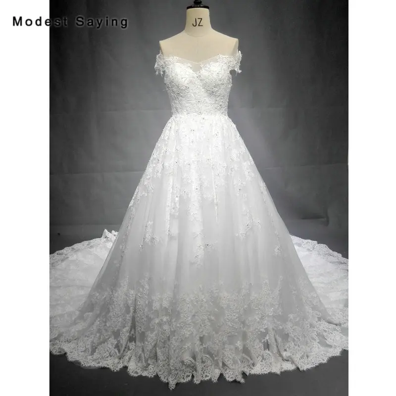 

Romantic Ivory Ball Gown Off the Shoulder Lace Wedding Dresses 2018 Formal Women Beaded Bridal Gowns Plus Size vestido de noiva