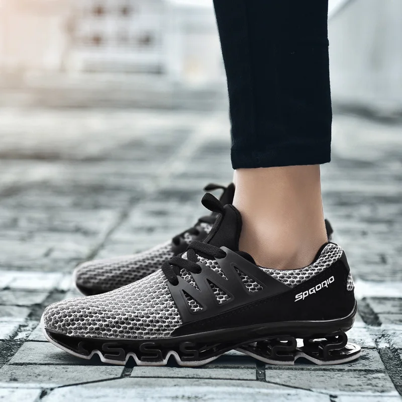 Кроссовки мужские сетчатые на шнуровке повседневные брендовые дышащие