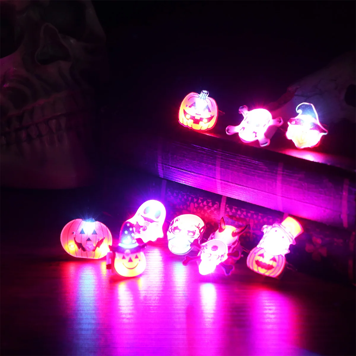 10 шт. броши для Хэллоуина Мультфильм светодиодный мигающий декоративный