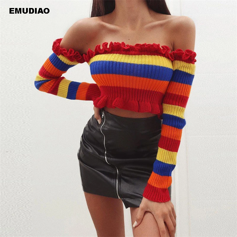 Женский ТРИКОТАЖНЫЙ УКОРОЧЕННЫЙ ТОП в радужную полоску с длинным рукавом