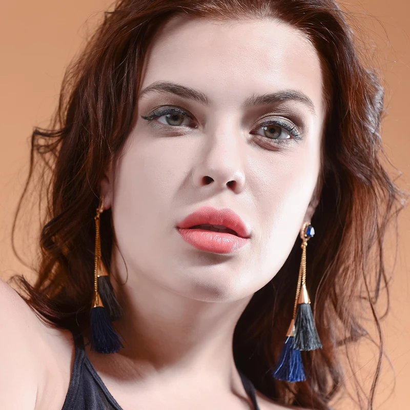 Женские длинные висячие серьги KISS ME Классические Серые и синие из хлопка с