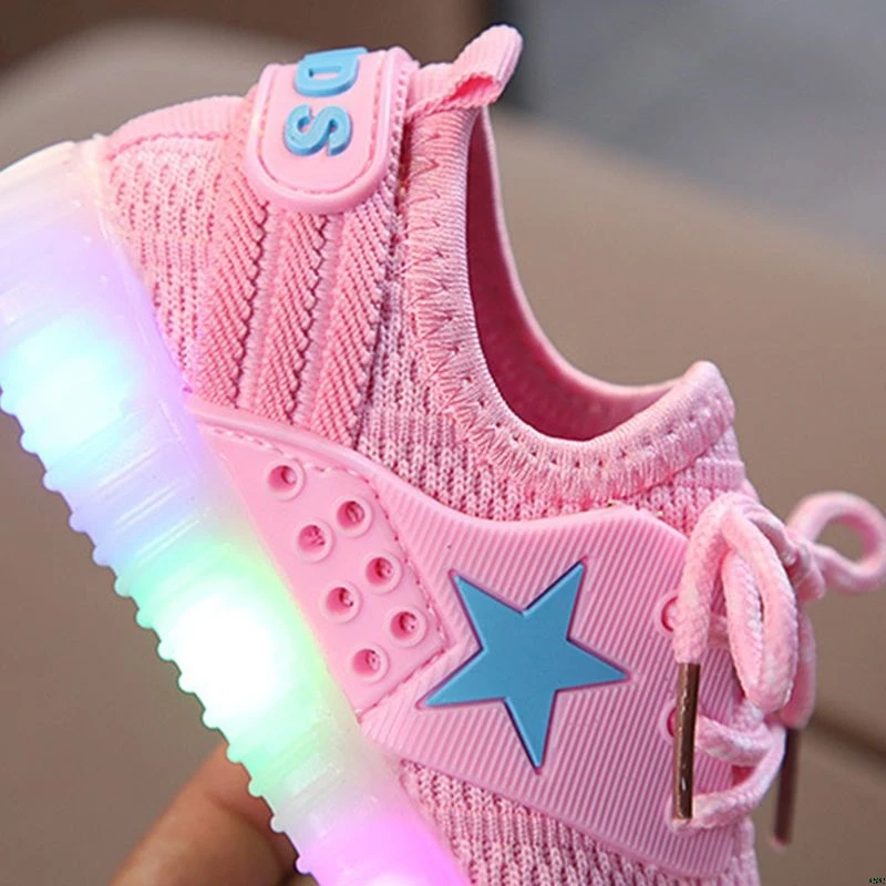 1 Pair Spring Autumn New Children Shoes Five-pointed Star LED Lights Casual Sports Shoe Boys Girls Baby Toddler Shoes