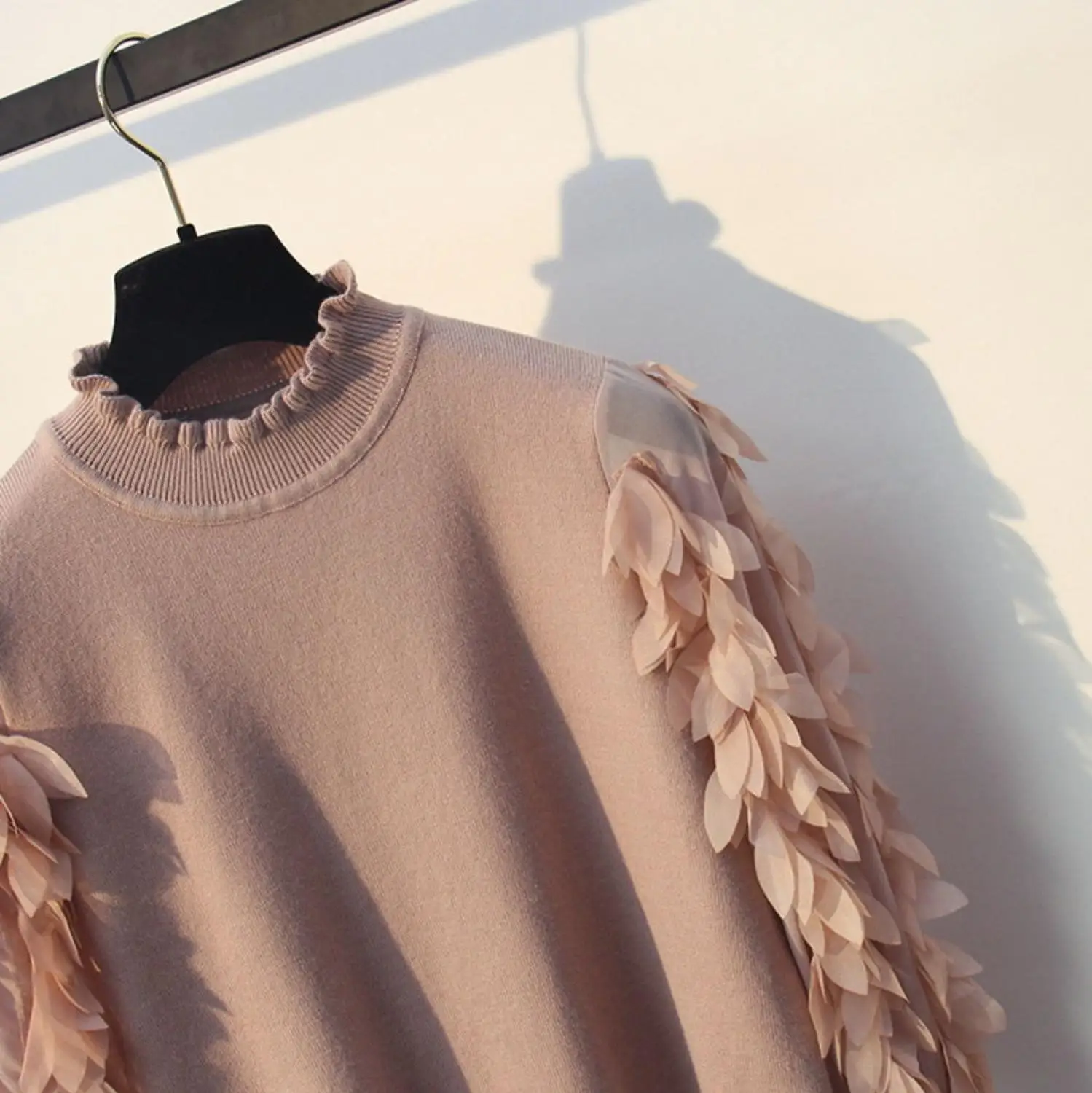 Half-high collar Sweater Women's Head Loose Autumn And Winter Mesh Leaf Mosaic Lantern Sleeve B ottoming | Женская одежда