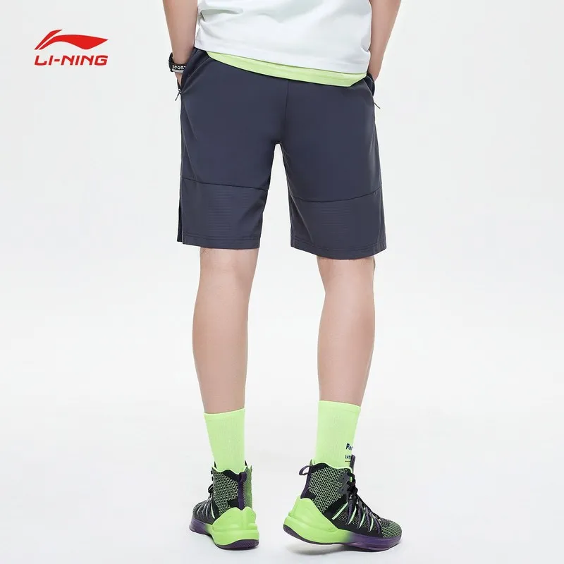 Li-Ning Мужская серия WADE спортивные шорты с раздельным подолом 88% полиэстер 12% спандекс подкладка спортивные шорты стандартной посадки AKSP111 MKD1635