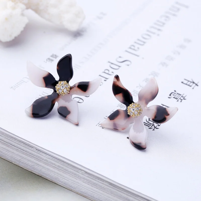Cute resin flower earrings fashion crystal stud for women earring gift | Украшения и аксессуары