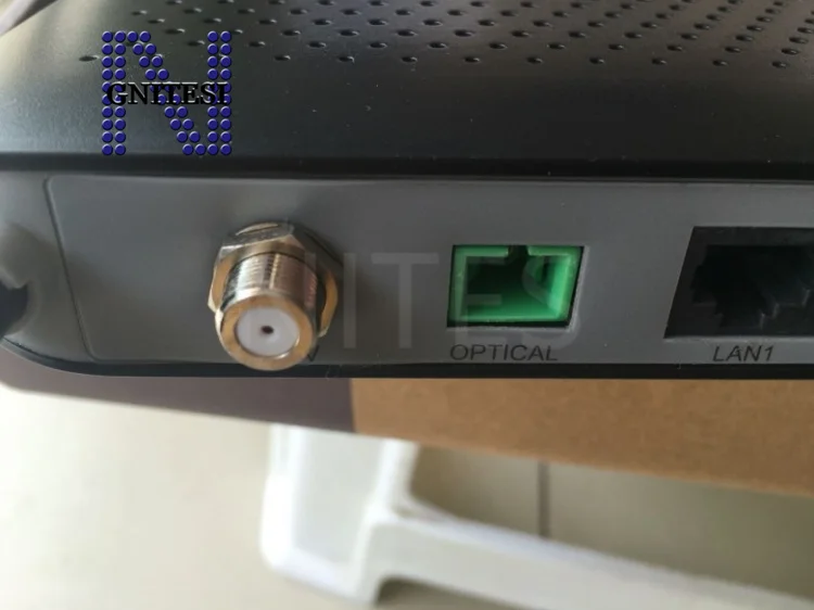 Оригинальный терминал Hua wei GPON ONU ONT HG8247 с 2 кастрюлями + 4 FE 1USB 1CATV WiFi двойным