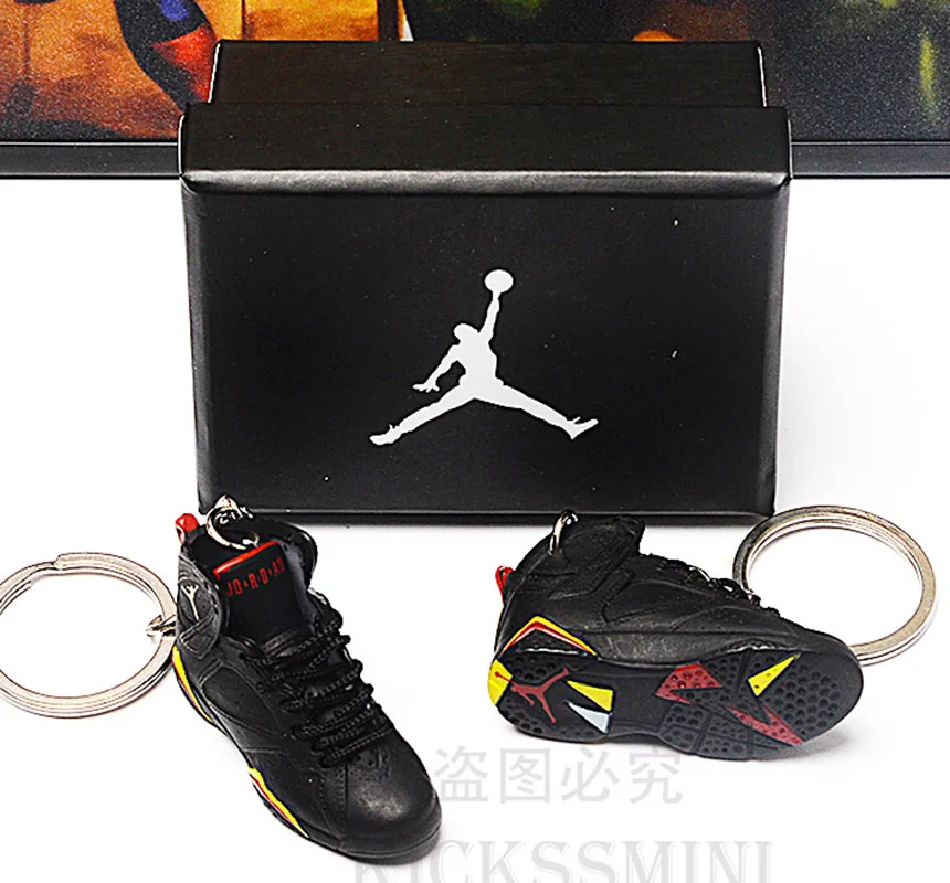 Дропшиппинг aj1 темно-белый красный тапки Кукла аксессуар брелки Air Jordan 1 3D мини-кроссовки - Цвет: Citrus