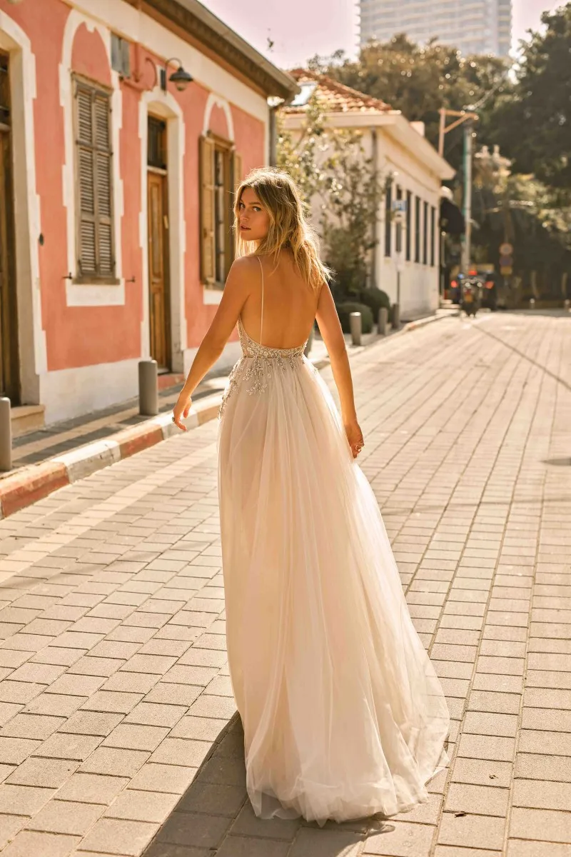 Muse by Berta свадебное платье es v-образный вырез кружевное с вырезом на спине свадебное платье в стиле "Бохо" страна Длина пола ТРАПЕЦИЕВИДНОЕ свадебное платье