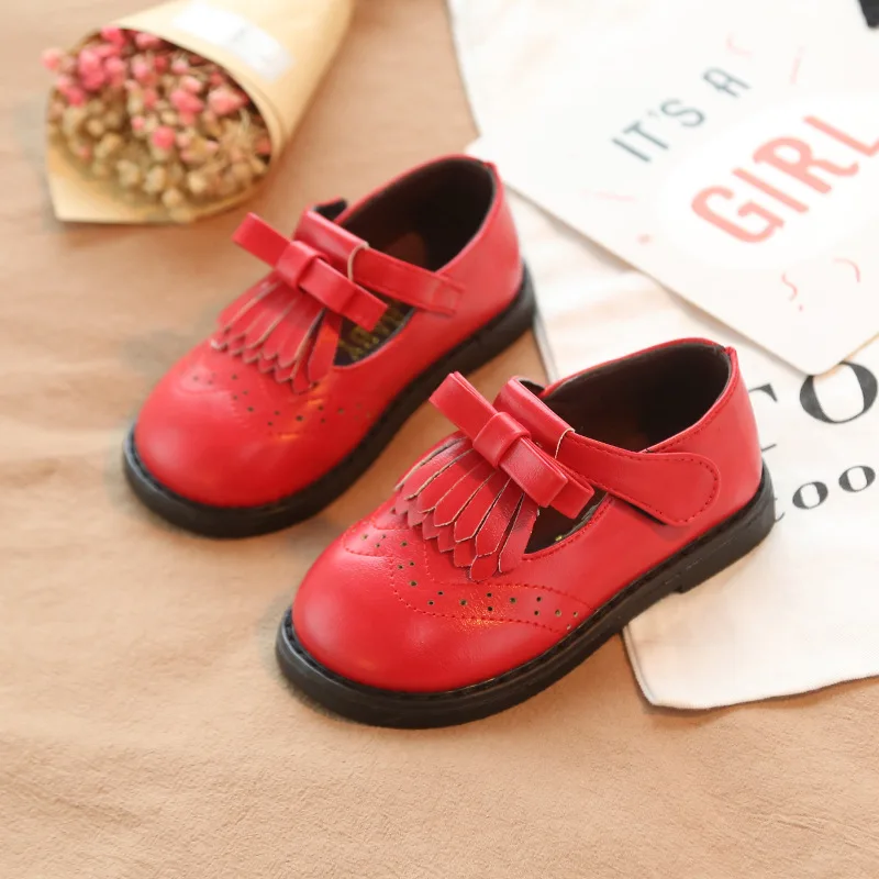Весенняя детская обувь кожаная для девочек с бантом Tasel мягкая нескользящая