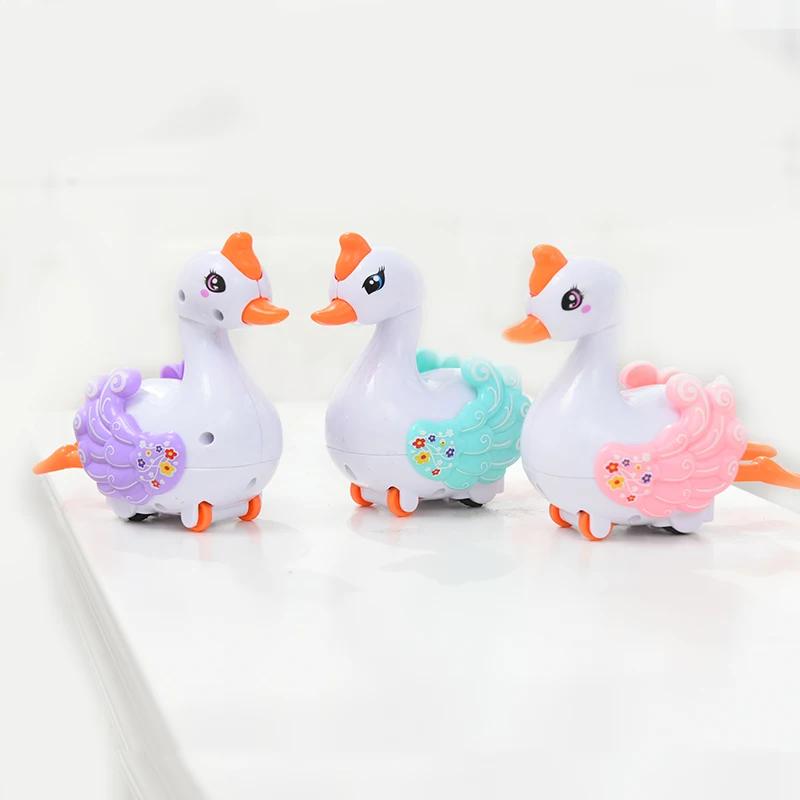 

1PCS A cartoon puzzle toy for small animals, boys, girls and babies that can run, and let children wind up their little swans.