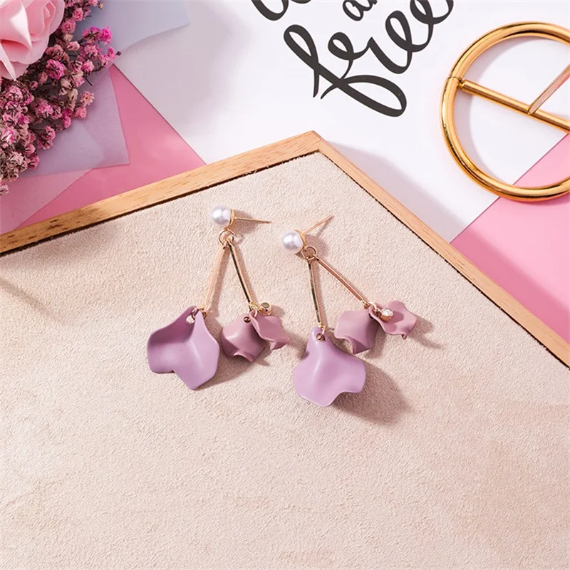 3*Korean Version of the Popular Fashion Purple Petal flower long Earrings Jewelry Girl Simulation Pearl Crystal | Украшения и