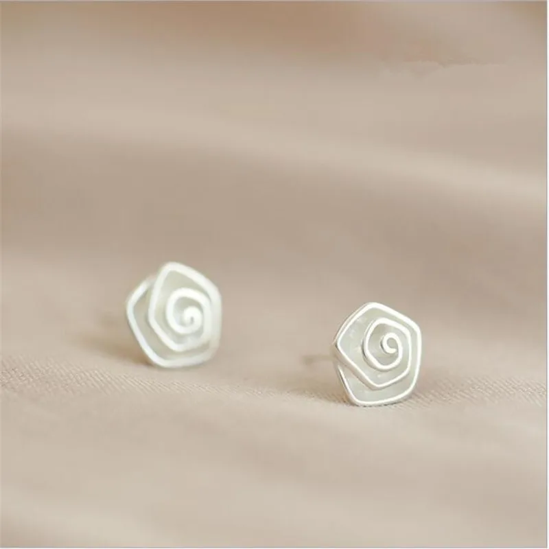 Серьги из стерлингового серебра 925 пробы в форме розы спиральный гвоздик для