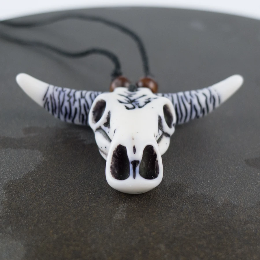 Подвеска в виде черепа коровы костяное искусство ожерелье кулон винтажная