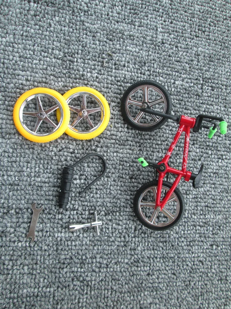Мини-Пальчиковый велосипед Модель игрушки BMX велосипед смешной Рождественский подарок для детей Дети Мальчики с случайным цветом