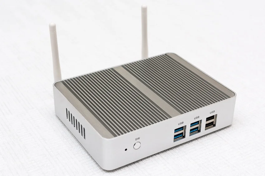 Самый дешевый Intel Core i3 6100U 5005U Мини ПК Windows 10 HTPC minipc HDMI VGA DDR4 2GHz 520/5500 Graphics 4K Barebone