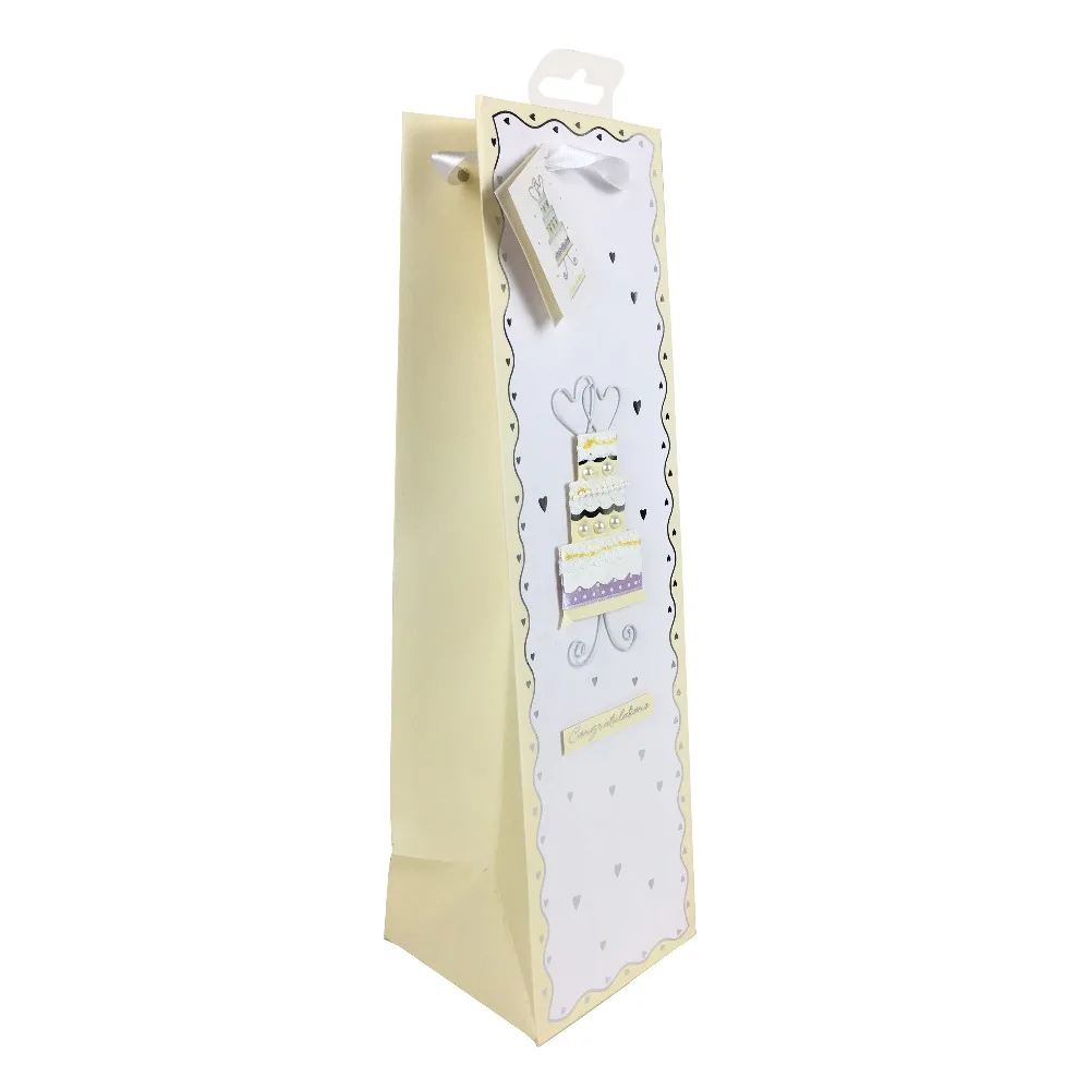 

2019 elegant recyclable Luxury Style wine paper bag for red packaging