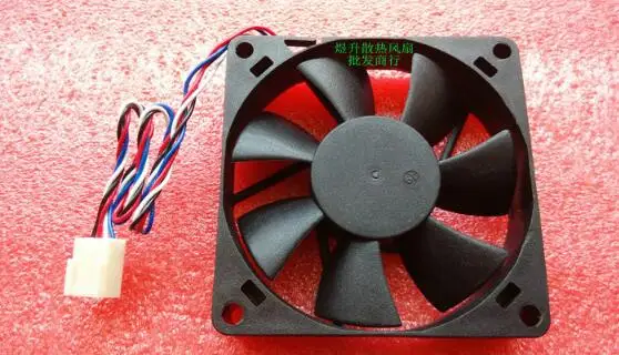 Оптовая продажа: Оригинальный ADDA 7015 AD0712LX-D7B DC12V 0.12A 70*70*15 мм PWM 4-линейный вентилятор
