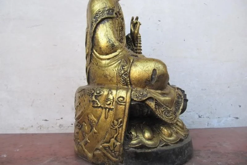 Тибетская Статуэтка бронзовая позолота Tathagata Amitabha Будда держит пагоды сидеть на
