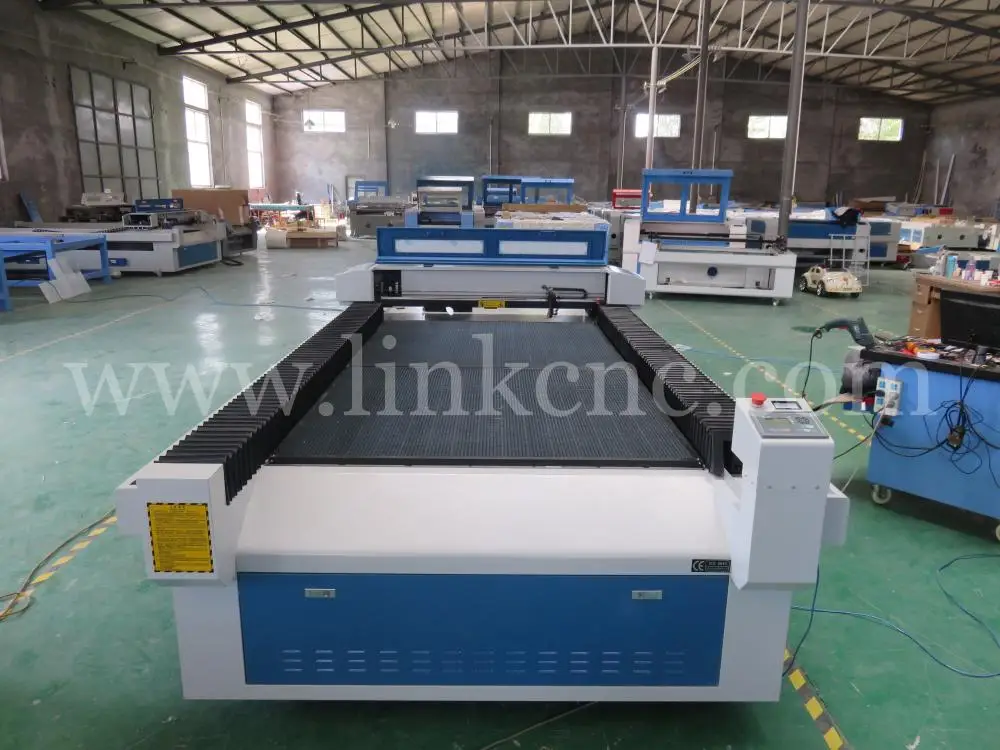 Профессиональный с хорошим лазерная гравюра машина цена/2 года Гарантии/акрил