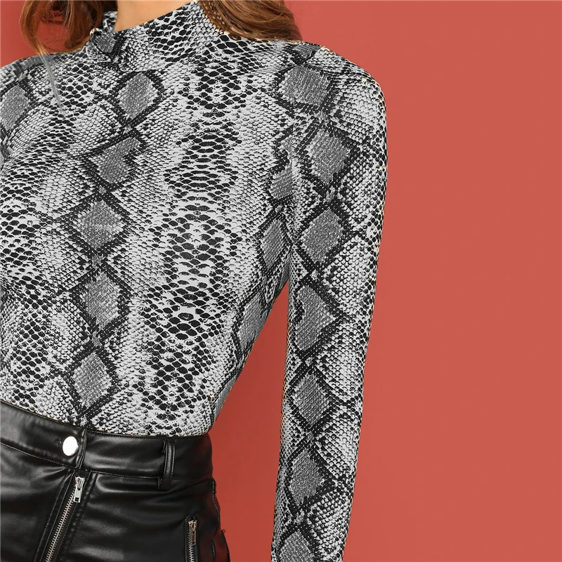 Sheinside Топы И Футболки с длинным рукавом для офисных леди, футболка с принтом змеиной кожи, Женская Осенняя облегающая футболка, рок-топ