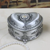 size m vintage home decor fashion heart oval shaped metal jewelry box necklace pendant ring gift storage chest birthday gift