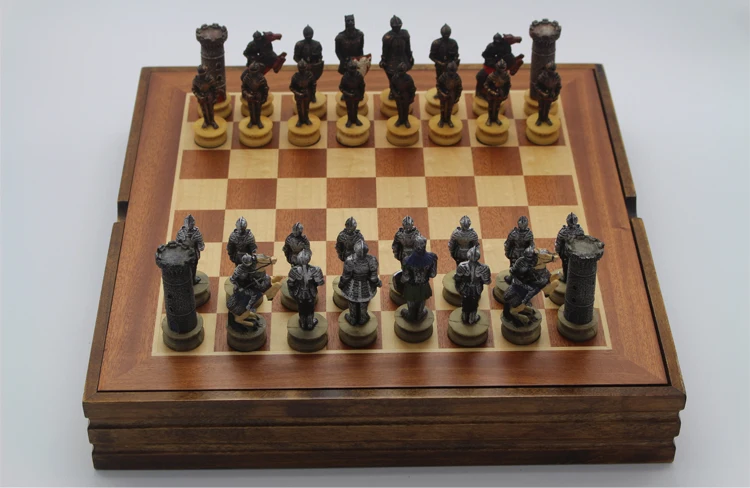 

The Chess Set Warrior Resin Characters Wooden Board Chess Set Child Game Classic International Cartoon Chess Set Antiquity Chess