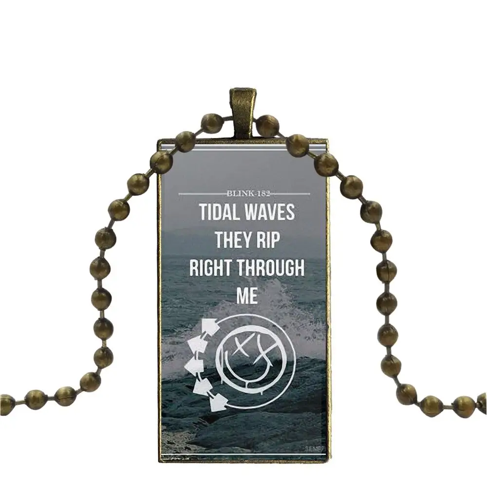 Tom Delonge Rock Band Blink 182 Skin For Girls Gifts Glass Cabochon Pendant Necklace Rectangle Fashion |