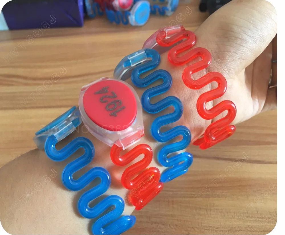 200pcs/lot 13.56MHz Silicone RFID Wristband/Proximity Waterproof Bracelet for access control/Fitness/Swimming pools/water park |