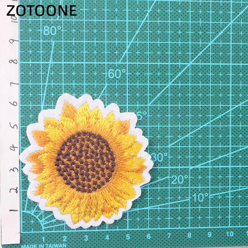 1750 ZOTOONE железные нашивки в форме единорога для полосатая одежда вышитые Diy странные вещи жалованья Фламинго милый патч стикер Аппликация G - Цвет: 1750