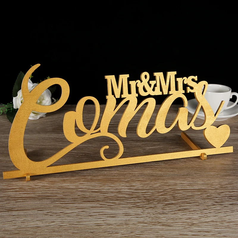 Mr and Mrs Sign. Script Свадебный деревянный знак имени. персональный знак имени. Свадебные decsweetheart Свадебные Украшение стола центральным