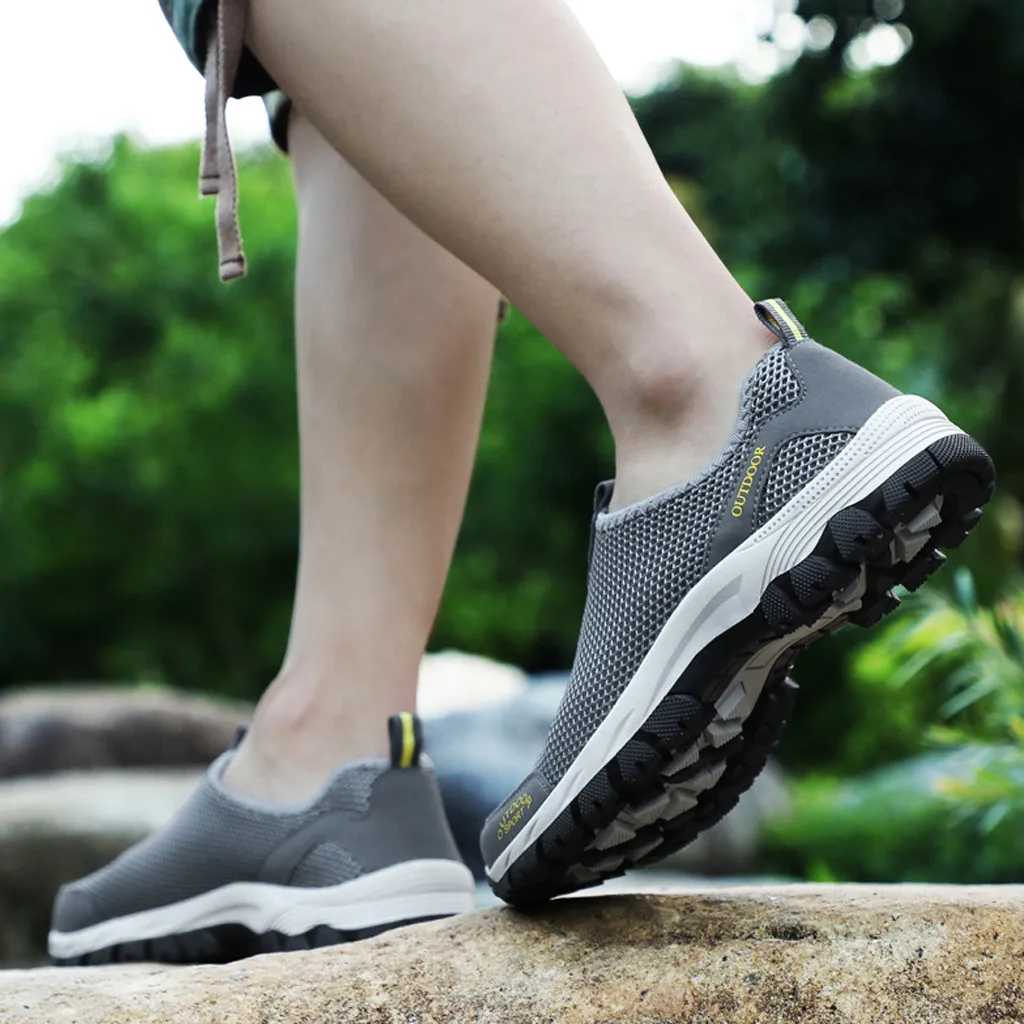 Spring autumn Shoes casual solid Hot Sale Men's Fashion Leisure Climbing shoes Men breathable mesh Running Sport Sneakers