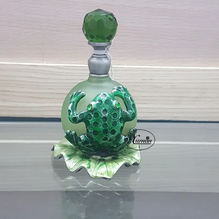 

25ml Perfume Bottle Vintage Refillable Bottle Graven Metal Frog lotus leaf Glass Container Portable Gift Home Decoration#57298