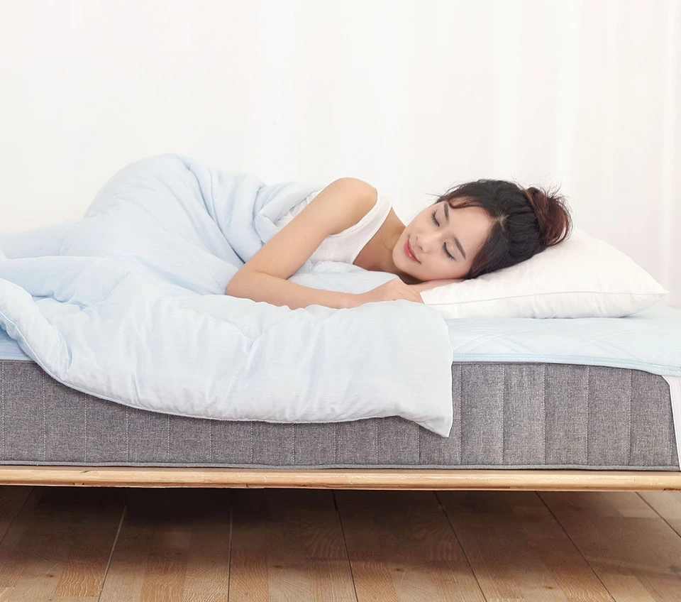 Original Xiaomi 8H antibacterial Cool feeling thin quilt Breathable Dry bacteriostatic Bedding Quilt for adult child Summer home