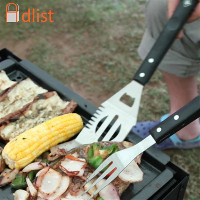 1 PC 15.35'' Grill BBQ Fork Stainless Steel Serving Long Wood Handle Barbecue For Meat Hot Dog Beef 39 cm | Дом и сад