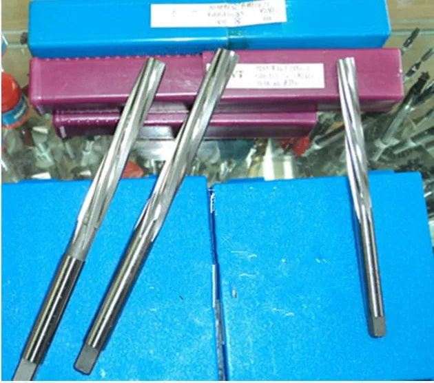 Спиральная ручная развертка из быстрорежущей стали 6 мм точная H8 отверстие