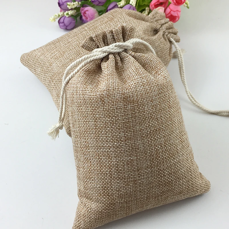 

50pcs Vintage Natural Burlap Hessia Gift Candy Bags Wedding Party Favor Pouch Birthday Supplies Drawstrings Jute Gift Bags