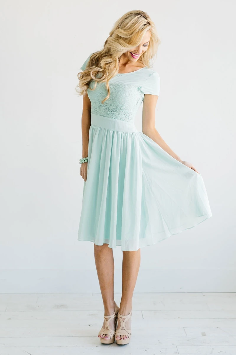 2019 мятного цвета кружевное платье из шифона с короткими страна скромные платья