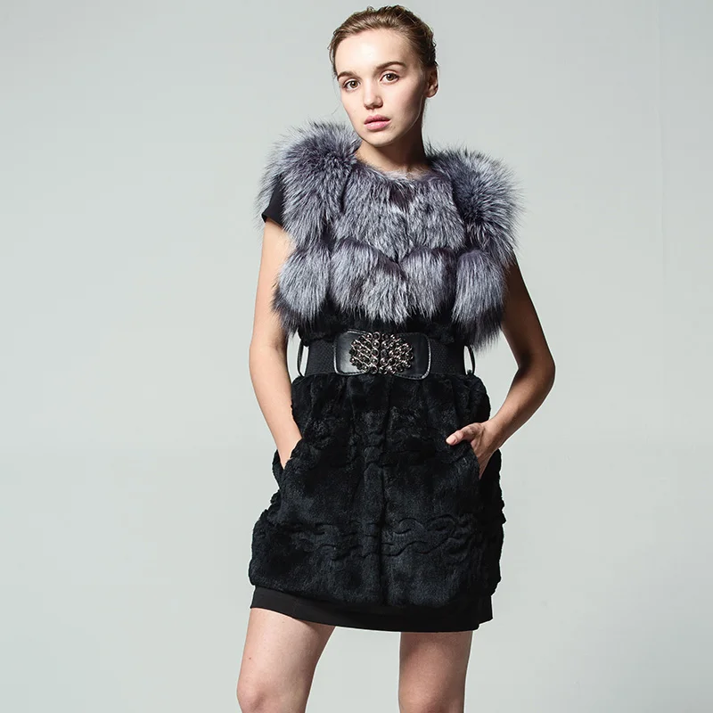

2018 New pattern Real Natural Rabbit Fur Silver fox furs Sleeveless Lining Vest Coats Slim Stand collar winter Russia Woman Vest
