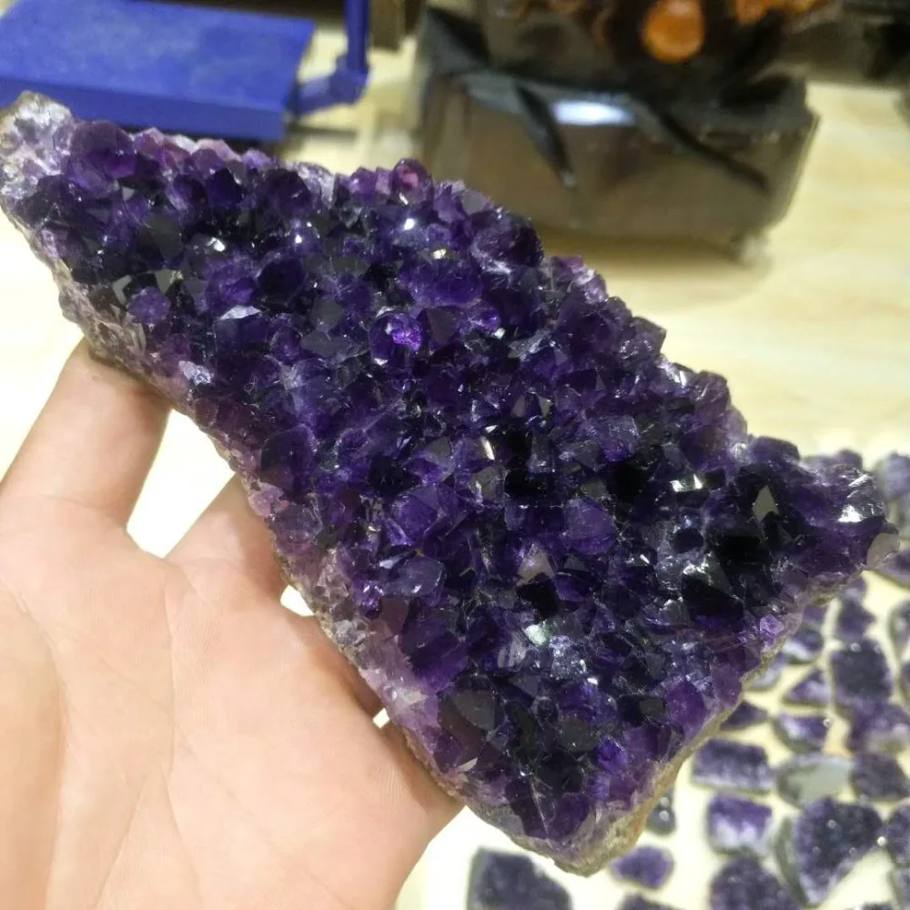 

Brazil's finest natural mineral purple crystal cluster is very purple wedding decoration aquarium