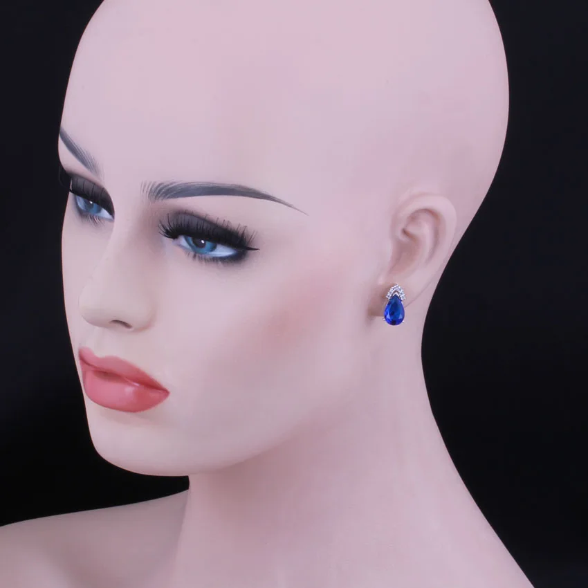 Посеребренные серьги-гвоздики V0392 с голубым кубическим цирконием и белым в форме