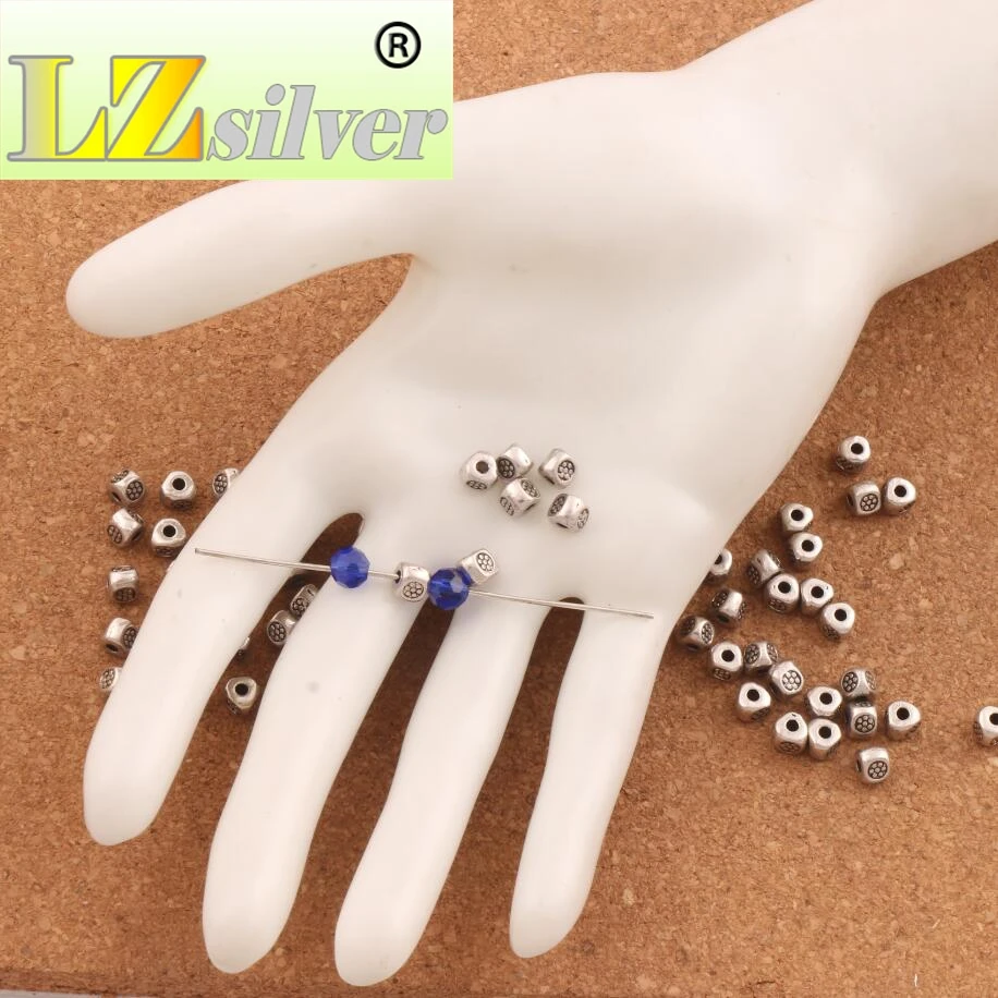 

Floral Curved Triangle Tube Metal Beads 5.2x5.2mm 400PCS zinc alloy Spacers Jewelry Findings L699
