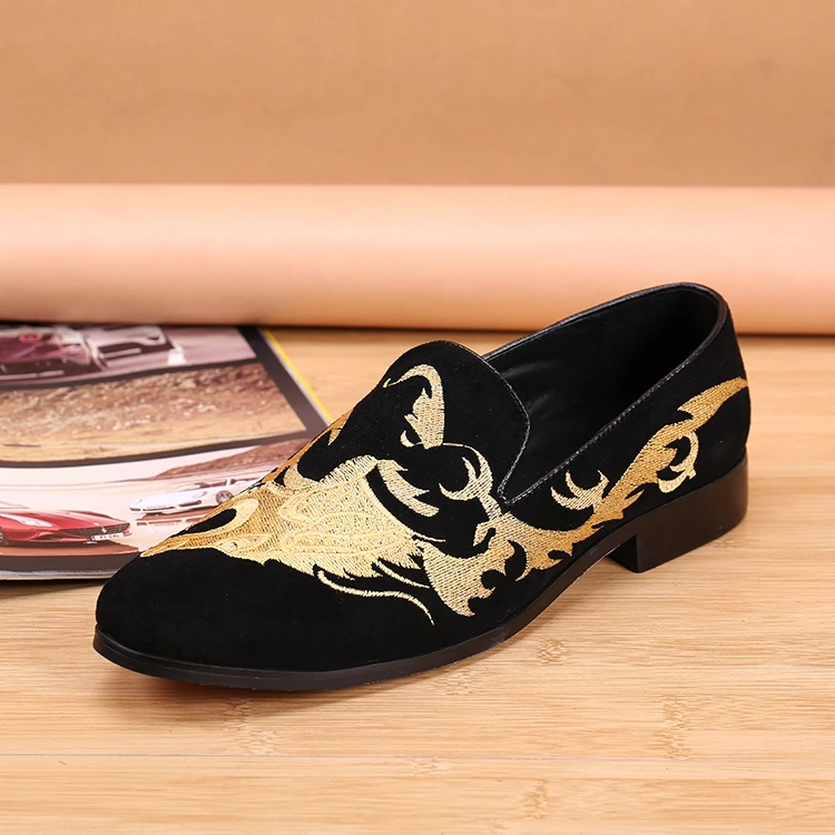 Мужские замшевые туфли с круглым носком черные или красные повседневные