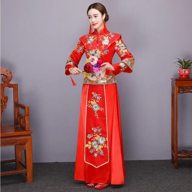 

New Fashion Noble Retro Chinese Women Bride cheongsam Dress Long Wedding Red Qipao Delicate Silk Embroidery cheongsam