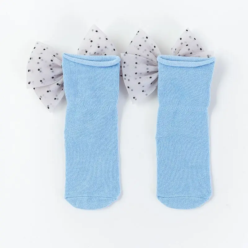 Light Blue Dot Bow Носки для маленьких девочек с бантиками; милые кружевные носки принцессы для девочек; носок с оборками; хлопковые носки для малышей; летние детские носки - Color: Light Blue Dot Bow