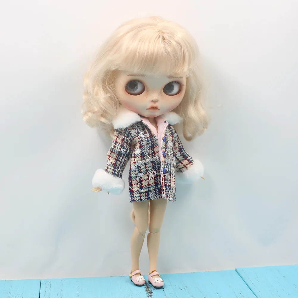 DBS 1/6 Blyth одежда совместное тело ледяная кукла gingham зимнее теплое плюшевое пальто