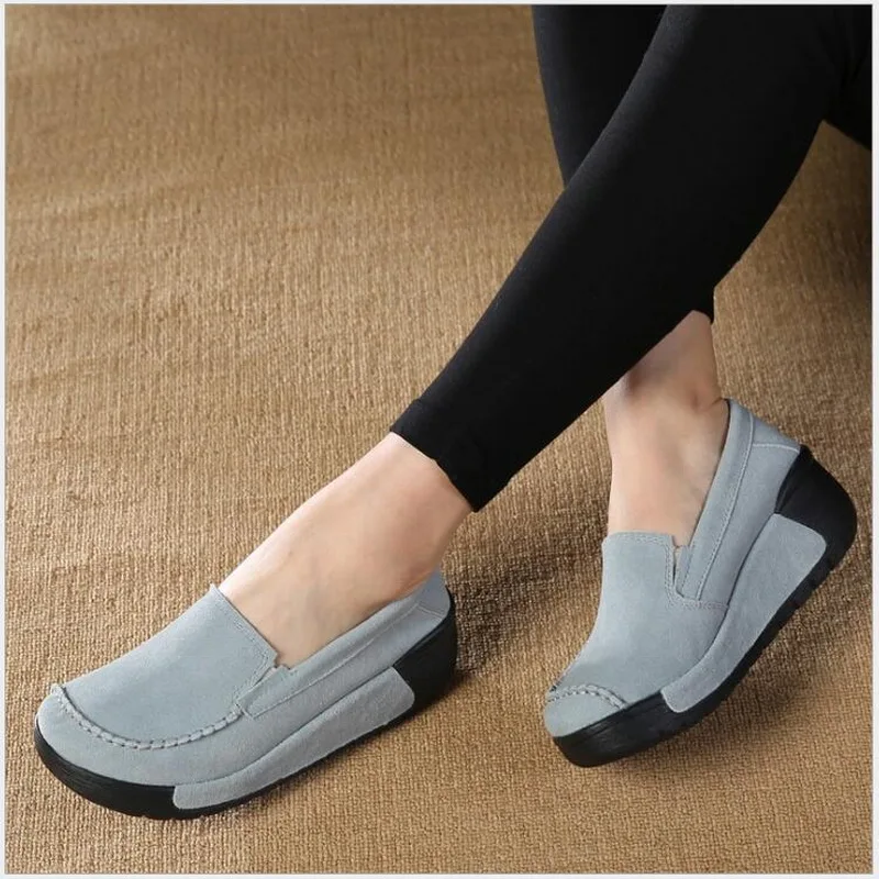 

RUSHIMAN Autumn Women Casual Shoes Suede Leather Slip-On Women Flats Platform Shoes Woman Moccasins Loafers Shoes