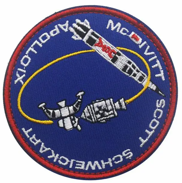 D 1 Piece APOLLO Mission Embroidery Decal Patch Astronaut DIY Spaceship Emblem Collage American Combat Outdoor Supplies Icon Badge - Цвет: D