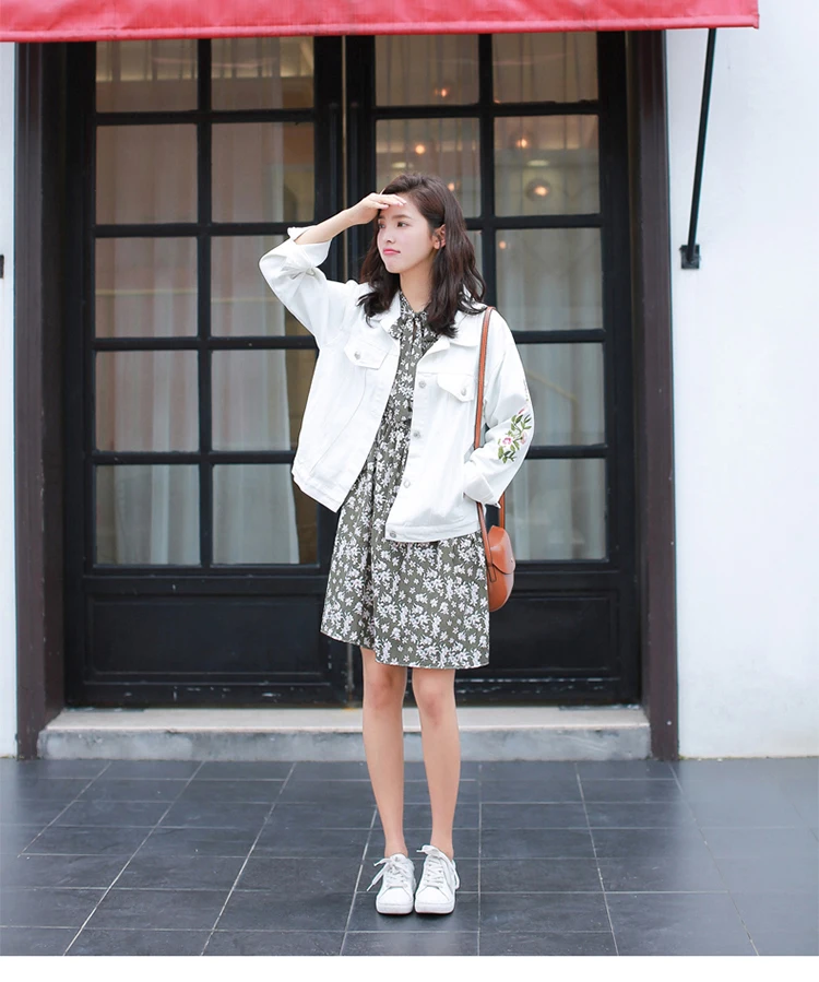 2018 новые осенние женские джинсовые куртки с цветочной вышивкой для женщин джинсы